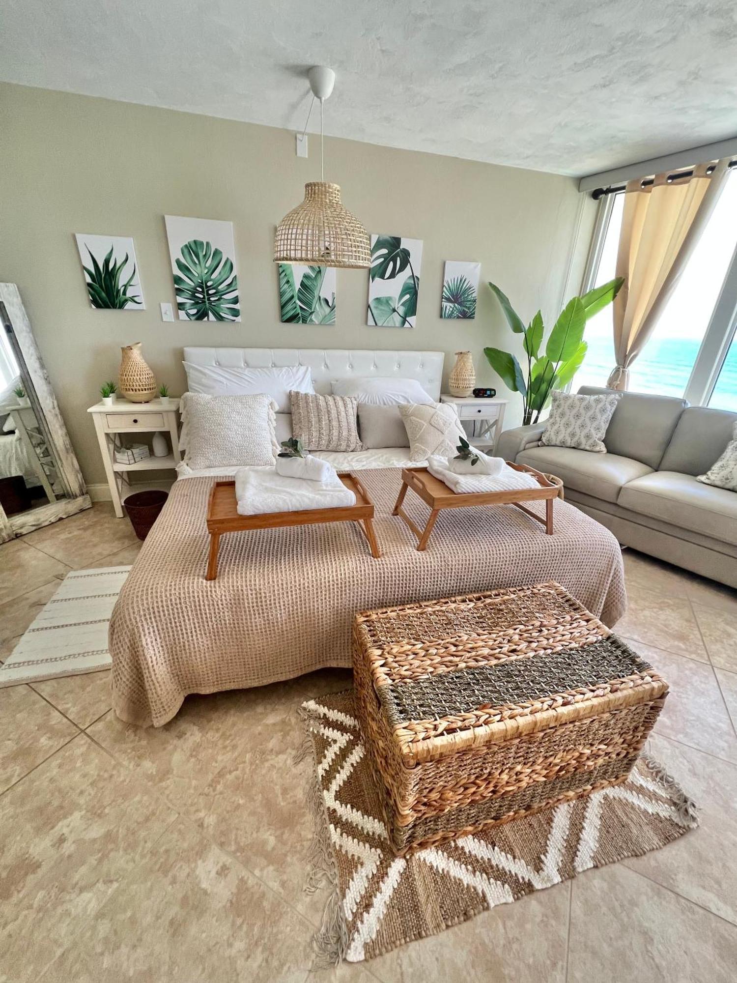 Beach Oasis 704 Lovely Daytona Ocean Front For 5 Sleeps Up To 12 デイトナ・ビーチ エクステリア 写真