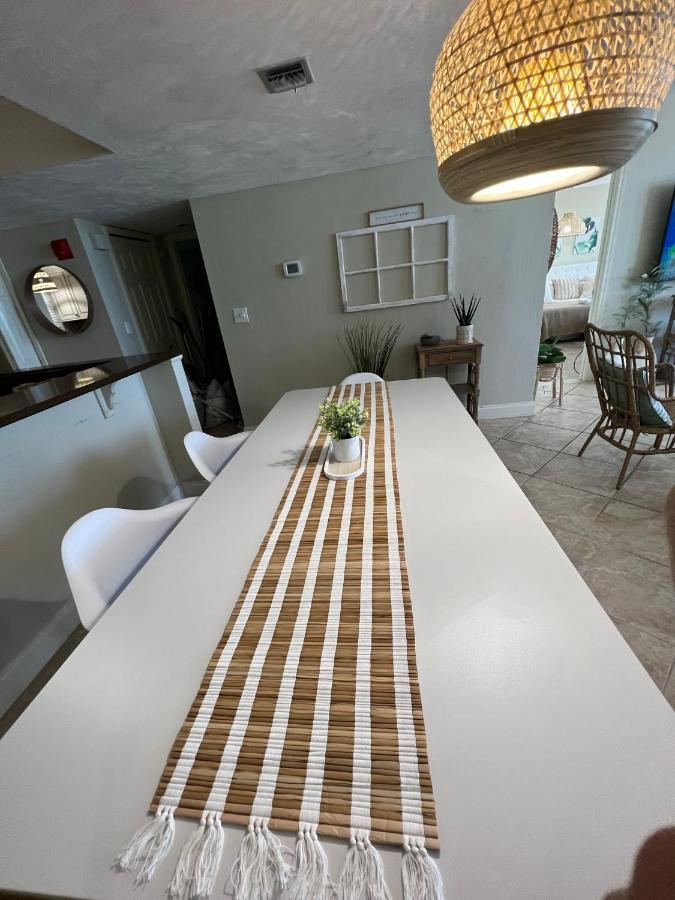 Beach Oasis 704 Lovely Daytona Ocean Front For 5 Sleeps Up To 12 デイトナ・ビーチ エクステリア 写真